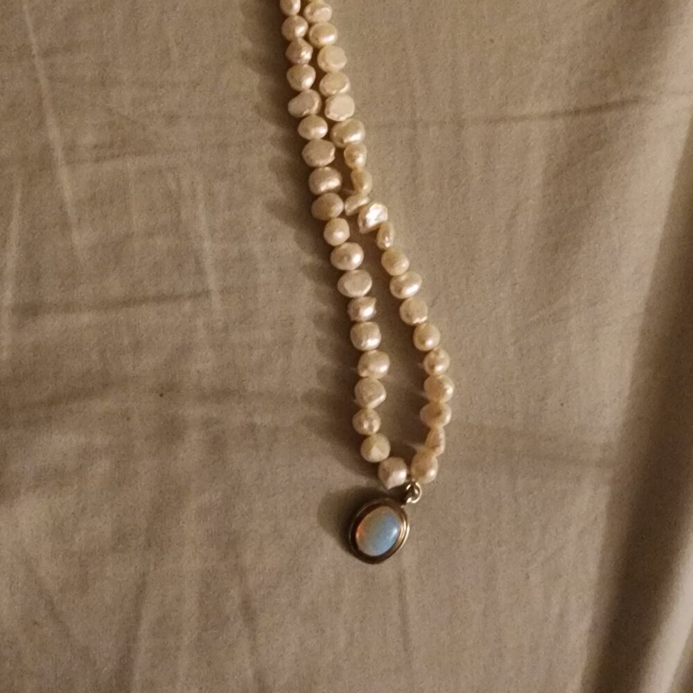 Necklace - Picture 2 of 5